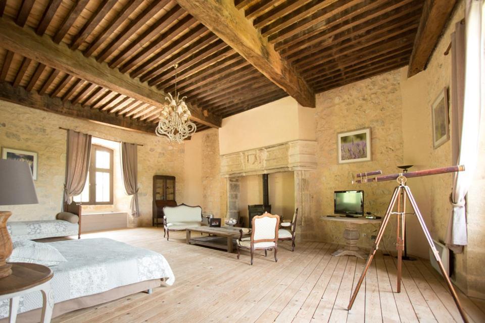 Chateau De Pleneselve Bon-Encontre Exterior photo