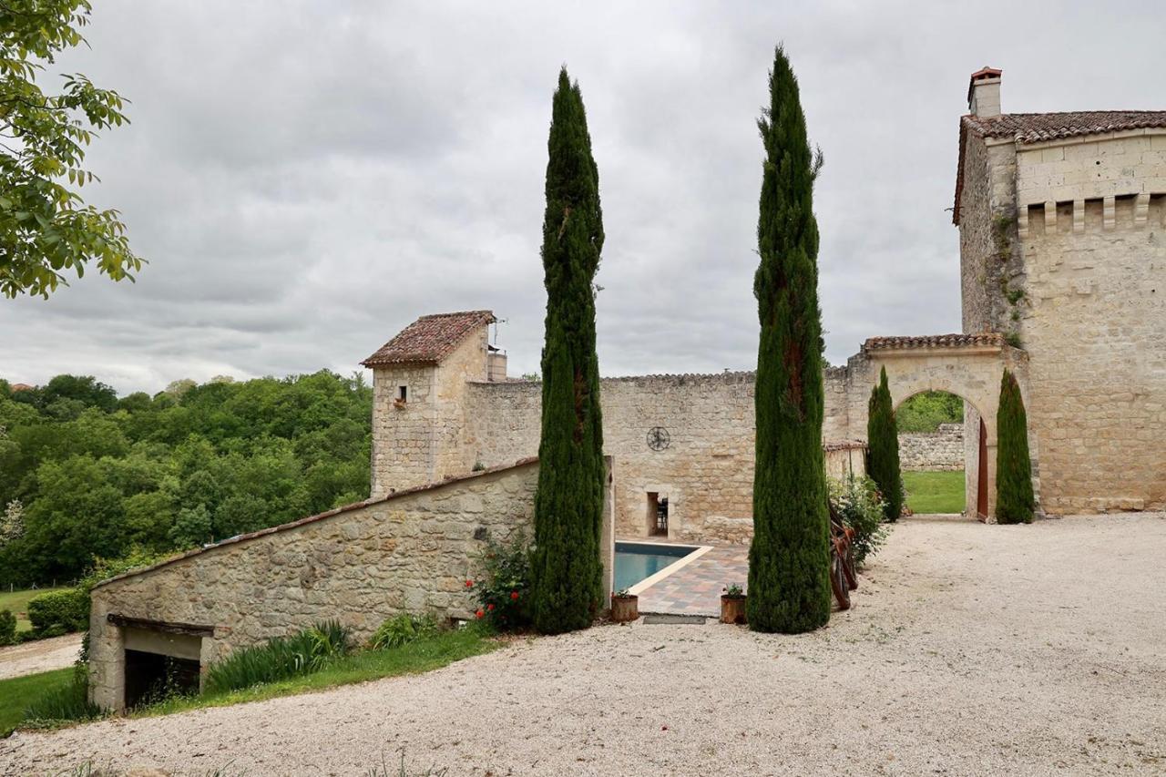 Chateau De Pleneselve Bon-Encontre Exterior photo