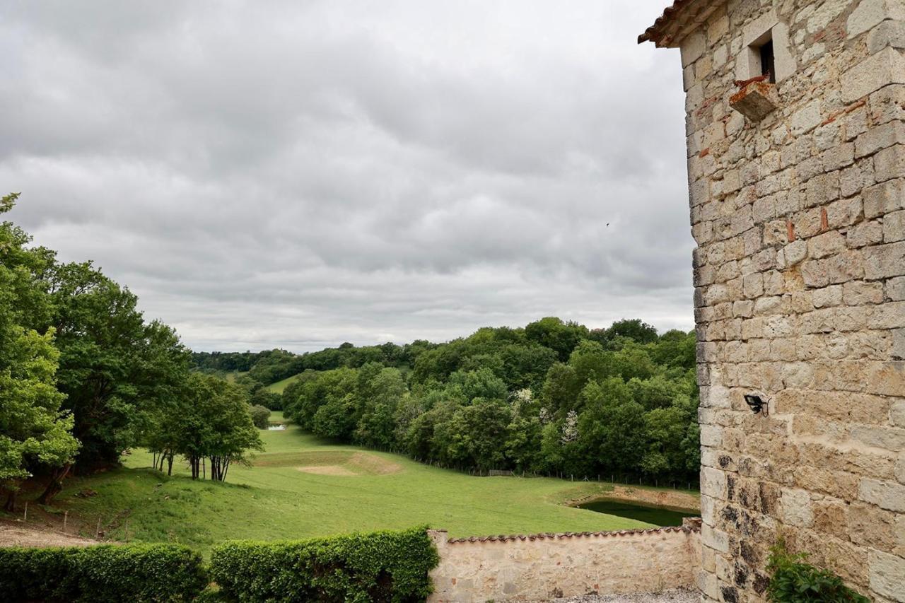 Chateau De Pleneselve Bon-Encontre Exterior photo